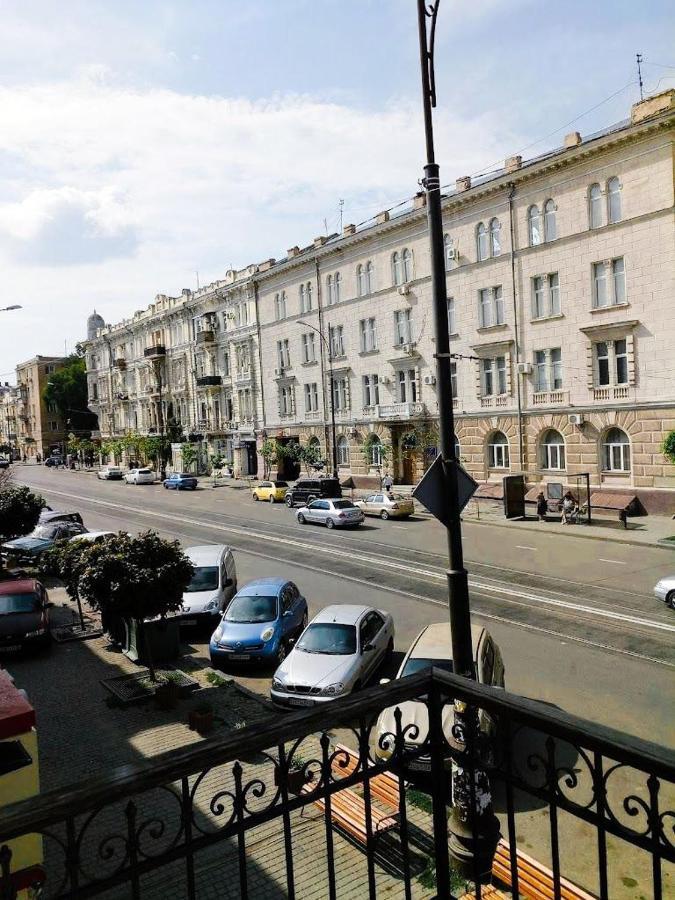 Wellotel Odessa Exterior foto